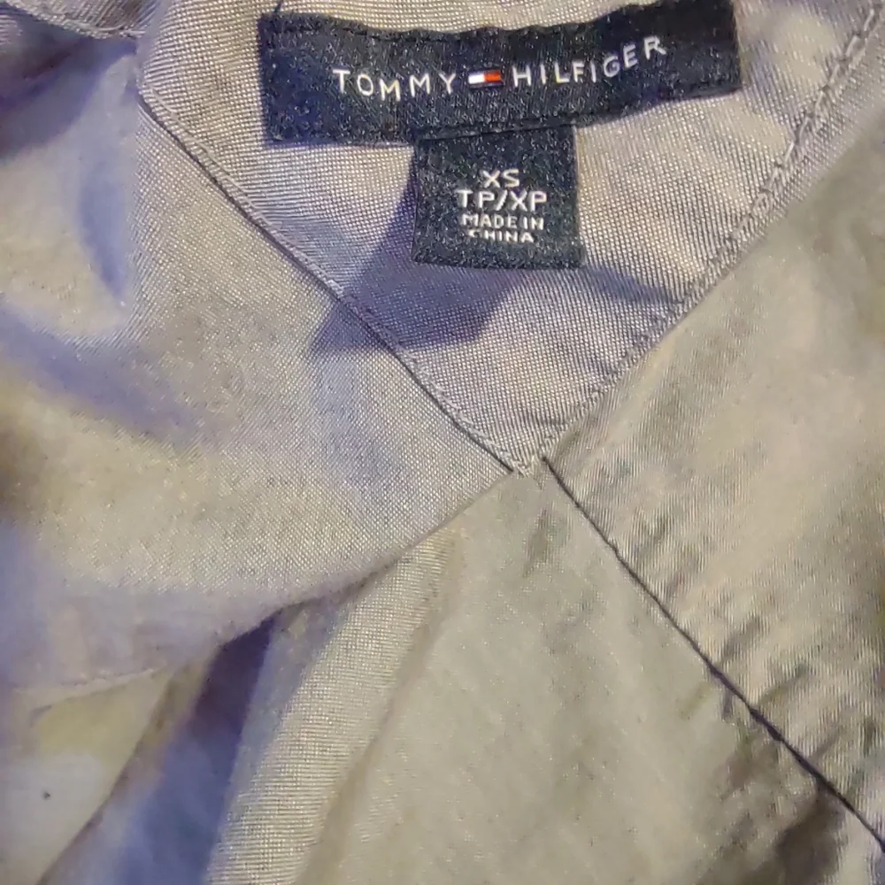 Tommy Hilfiger Button Shirt - Picture 5 of 8